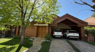 CASA BARRIO ESCORIAL CASA BARRIO ESCORIAL