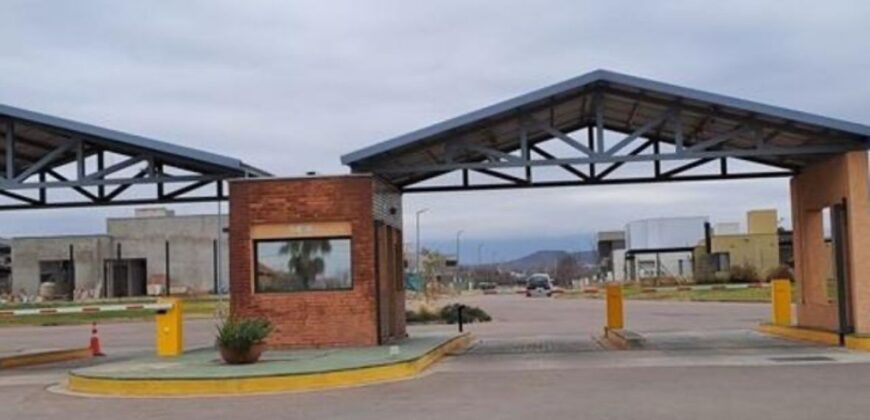 LOTE BARRIO TIERRAS ALTAS