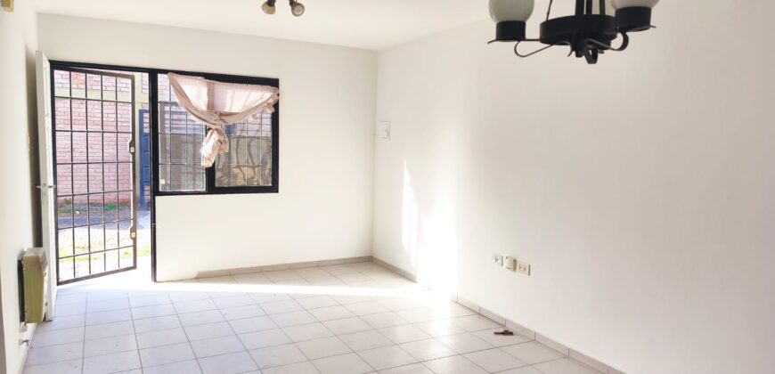 BARRIO CIRSUBDOZ, DUPLEX