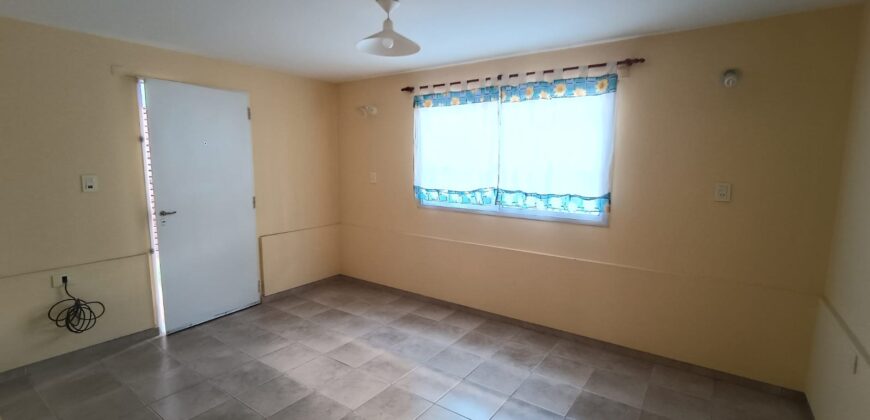 BARRIO CEMENTISTA 2, JACARANDA CASI BOMBAL