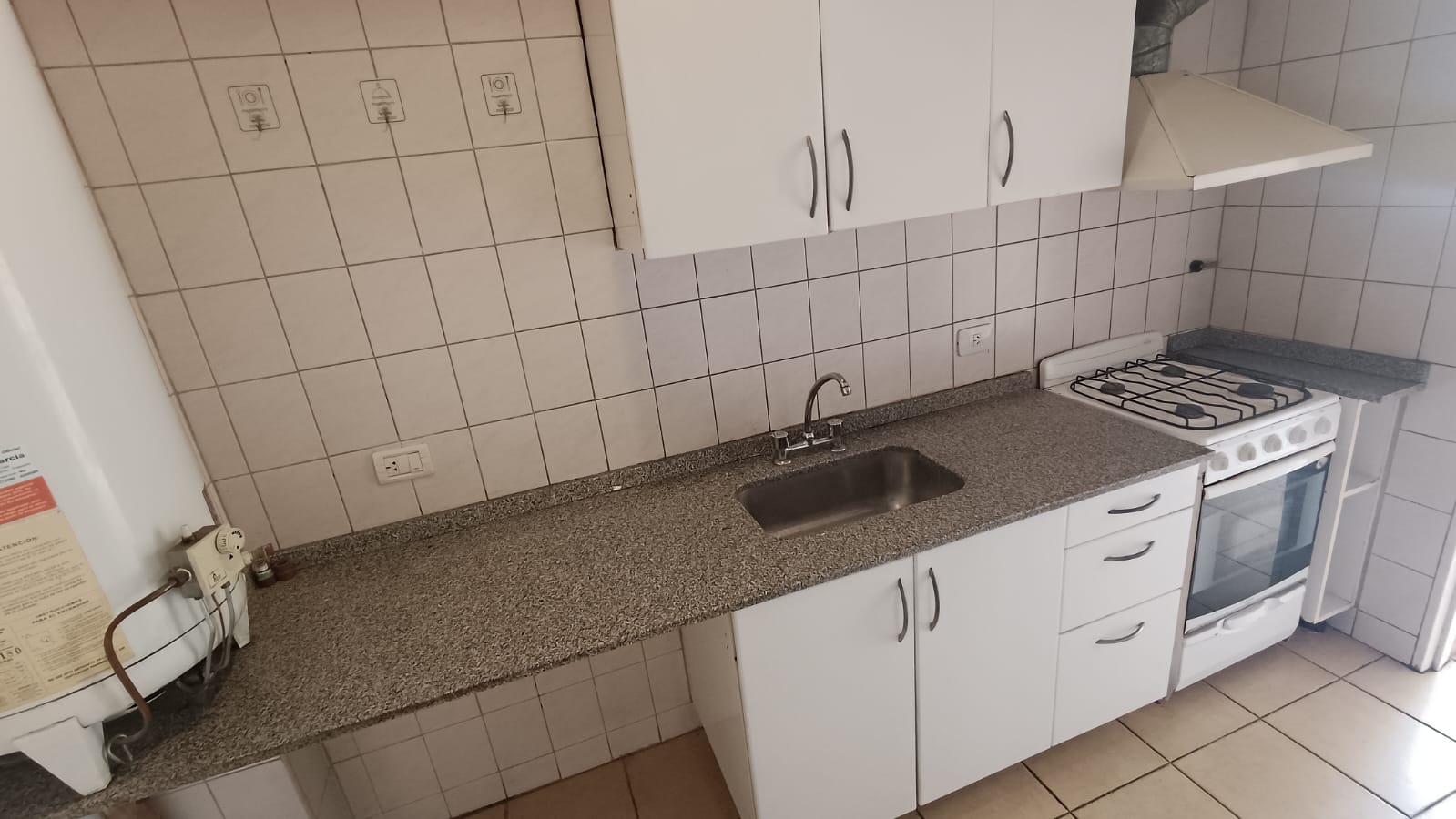 DEPARTAMENTO BARRIO JARDIN TRAPICHE